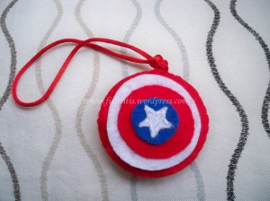 Colgante Capitán América- 4 €/unid.